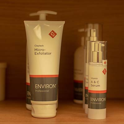 Virtual Tour of Everblooming Cosmetic & Laser Clinic in Pickering, ON