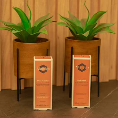 Virtual Tour of Everblooming Cosmetic & Laser Clinic in Pickering, ON