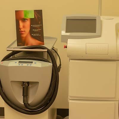 Virtual Tour of Everblooming Cosmetic & Laser Clinic in Pickering, ON