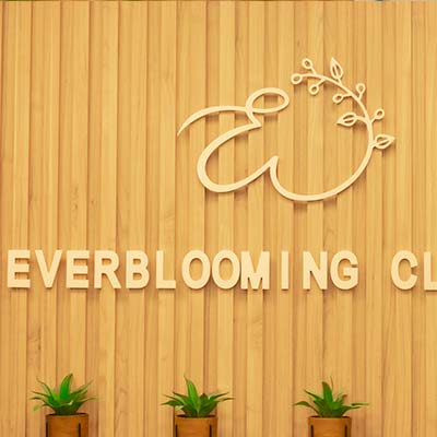 Virtual Tour of Everblooming Cosmetic & Laser Clinic in Pickering, ON