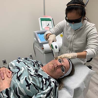 Virtual Tour of Everblooming Cosmetic & Laser Clinic in Pickering, ON