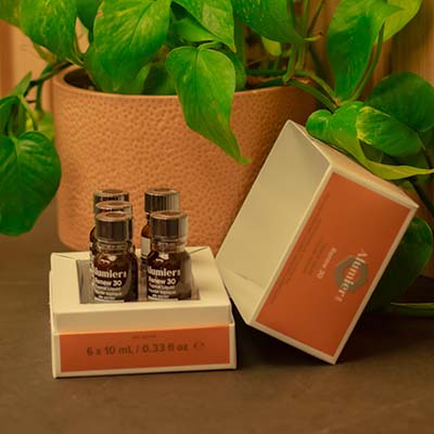 Virtual Tour of Everblooming Cosmetic & Laser Clinic in Pickering, ON